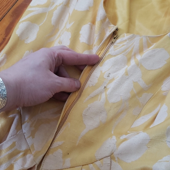 Vintage 60's Butter Yellow Dress - Picture 5 of 6
